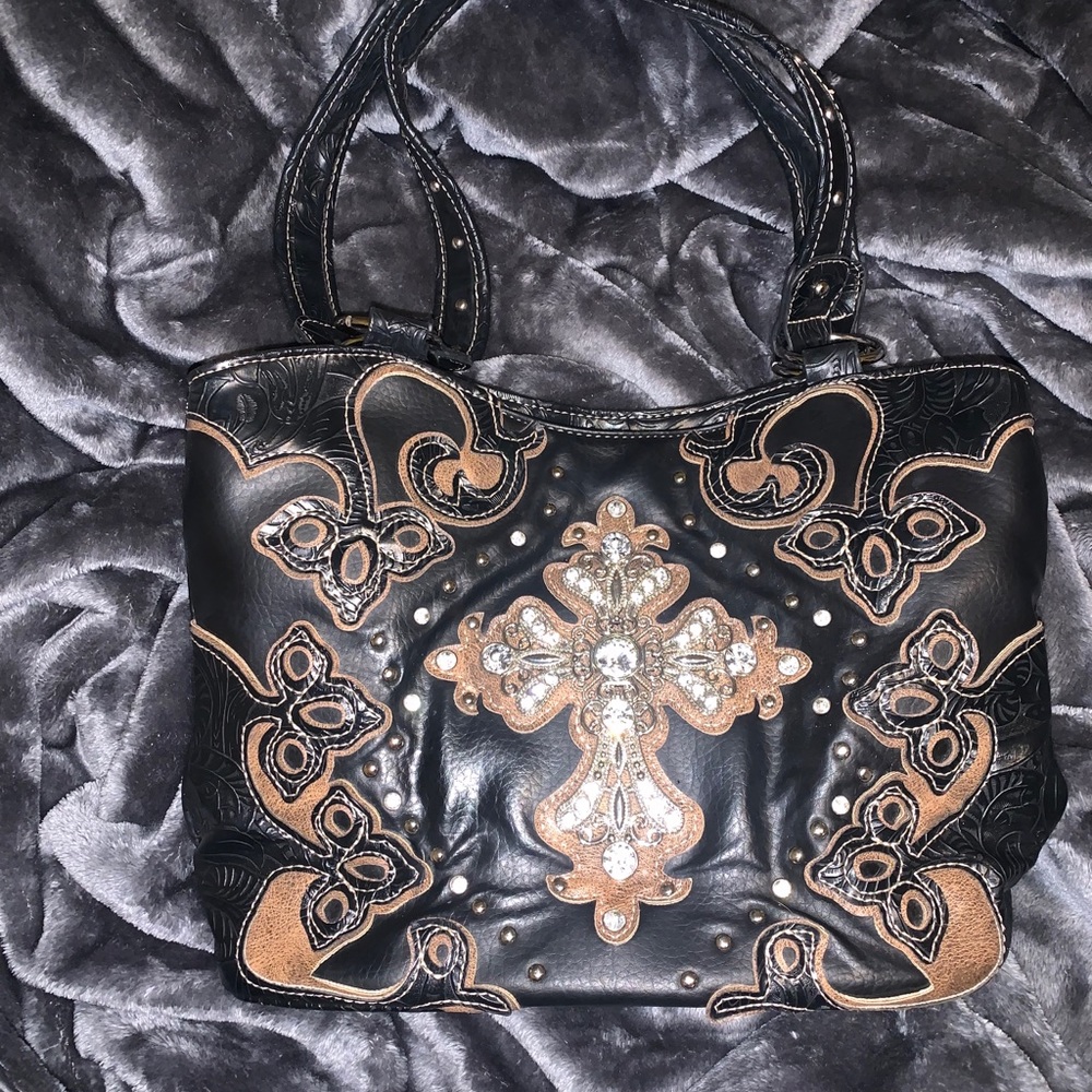 Charming Charlie Cross Purse